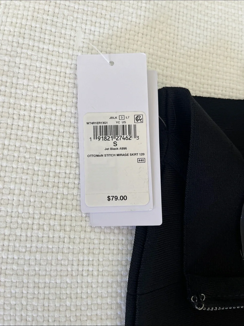 GUESS Ottoman Stitch Mirage Skirt NWT Size S - Picture 4 of 4